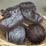 mbm knitted booties