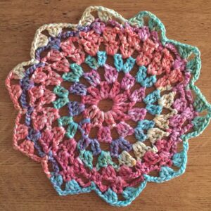 Small Flower Doily pattern by Olga Poltava