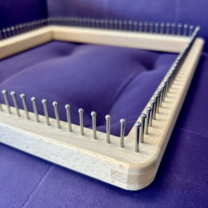 The Heartstring Pin Loom