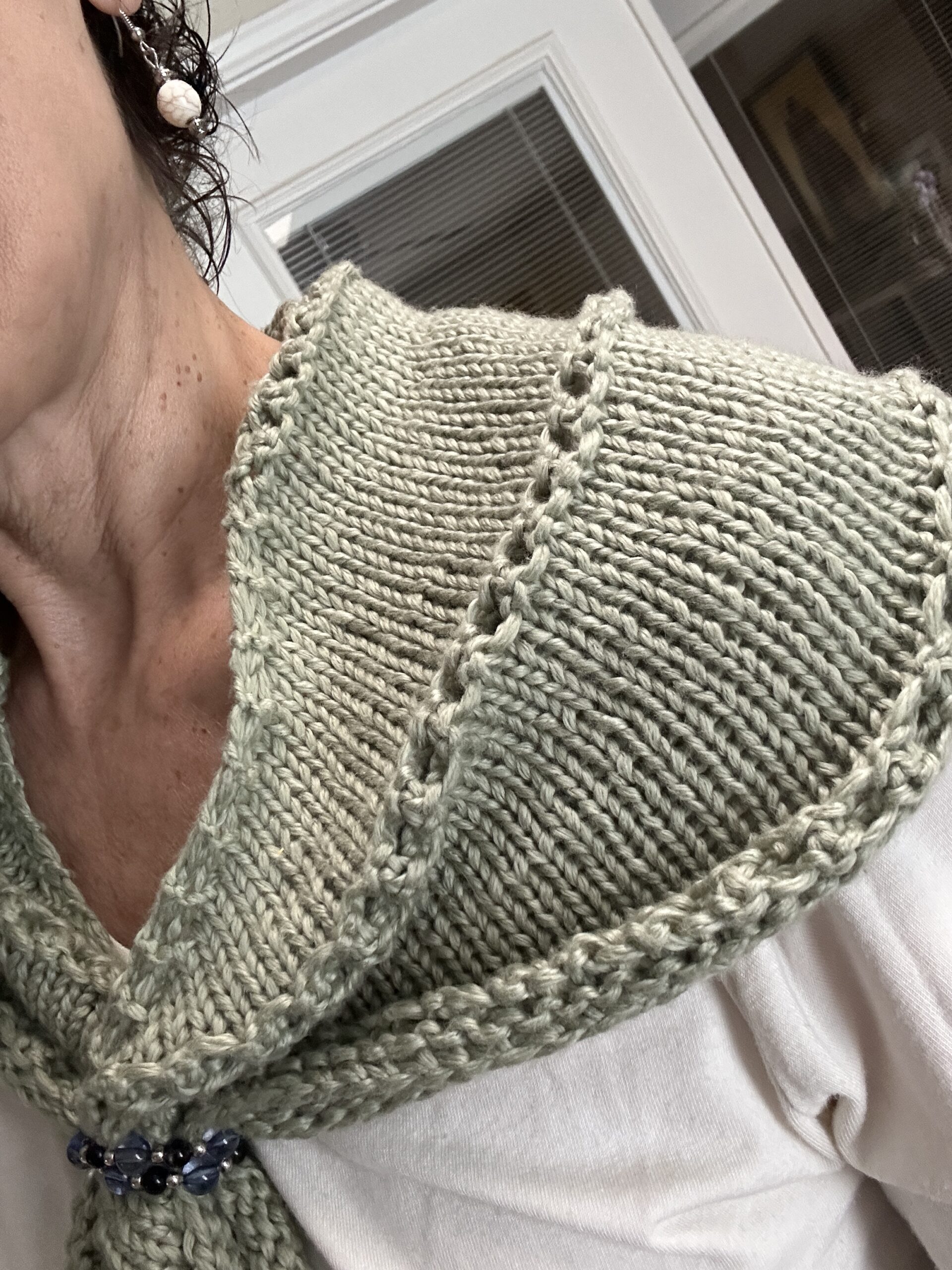 Knitted Shawlette Pattern Details