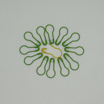 Cosmic Pin Stitchmarkers - Green