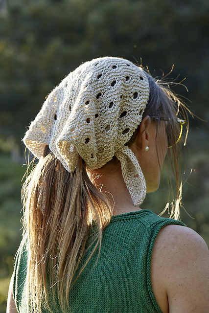 The Hollo Bandana by Pufido