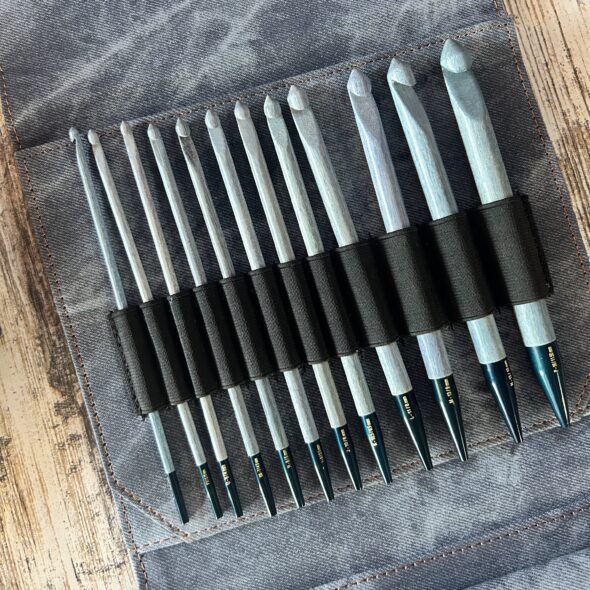 Lykke Interchangeable Crochet Set - Indigo