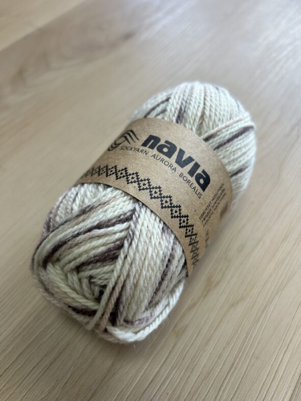 Navia Boot Sock Yarn -Aurora Borealis 522