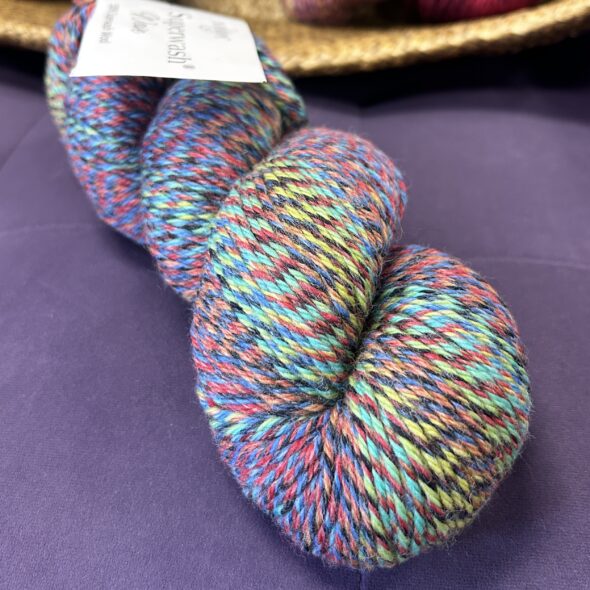Cascade 220 Superwash Wave - Image 3