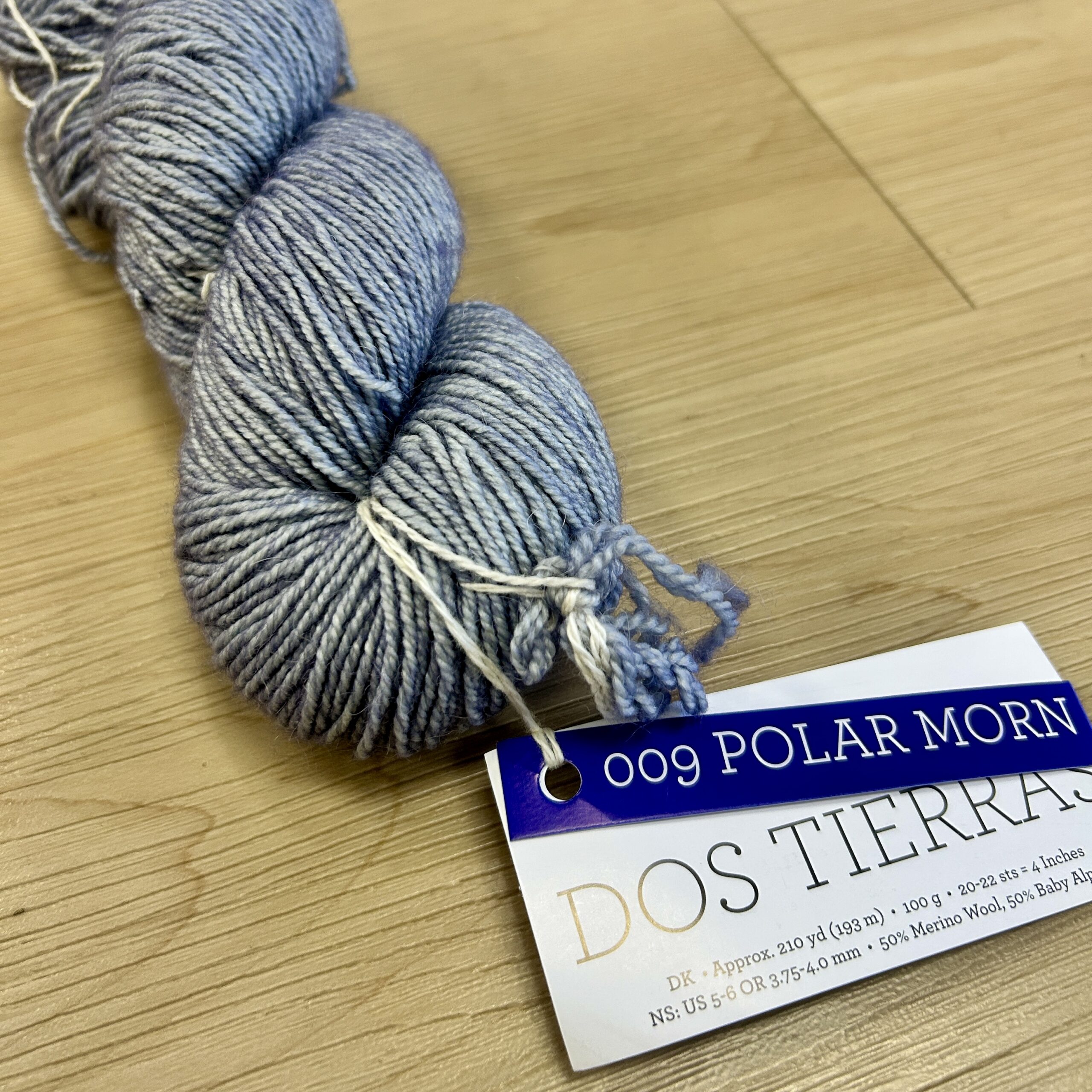 Malabrigo Dos Tierras - Polar Morn