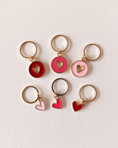 Petits Cœurs Stitch Marker Set