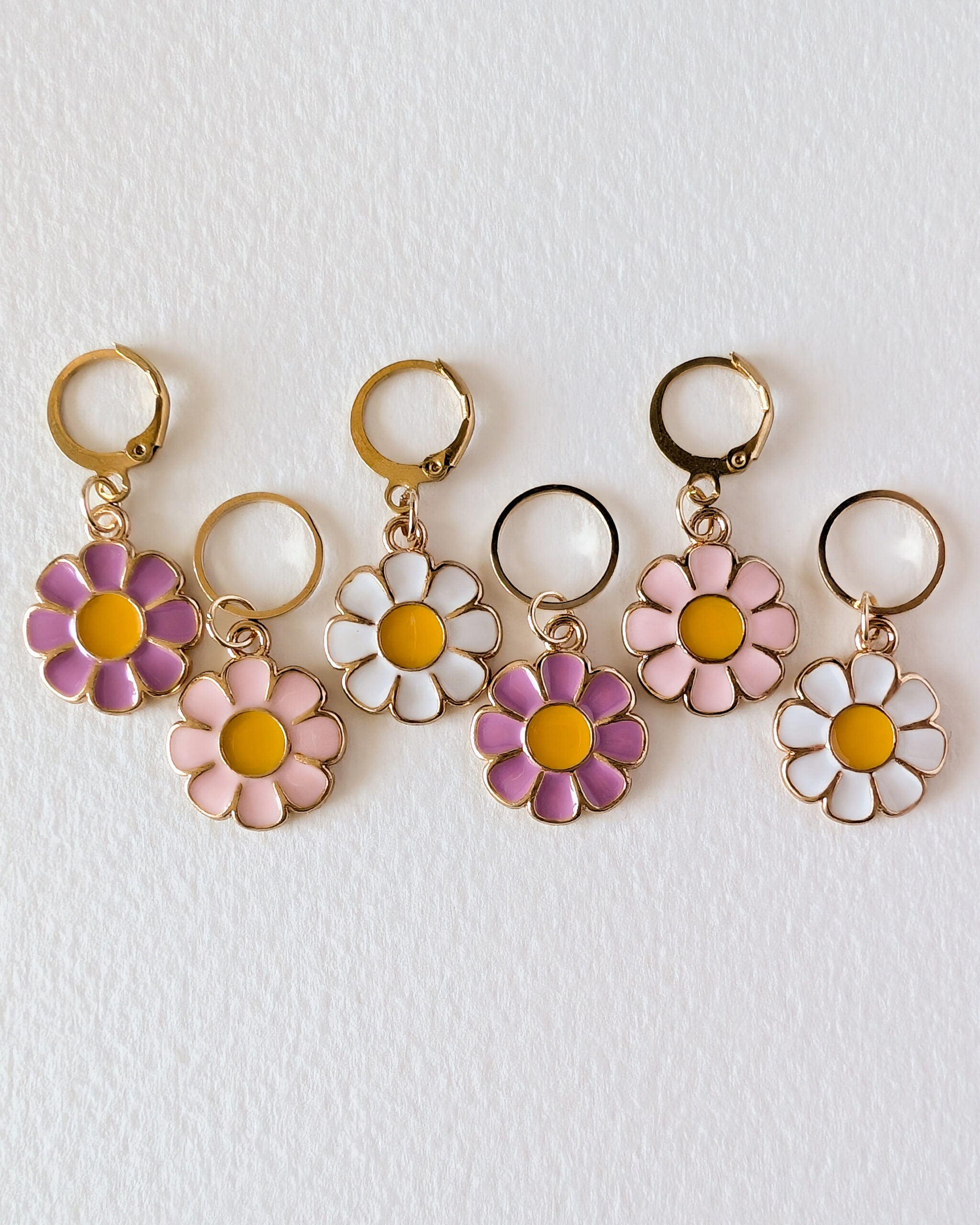Daisies Stitch Marker Set