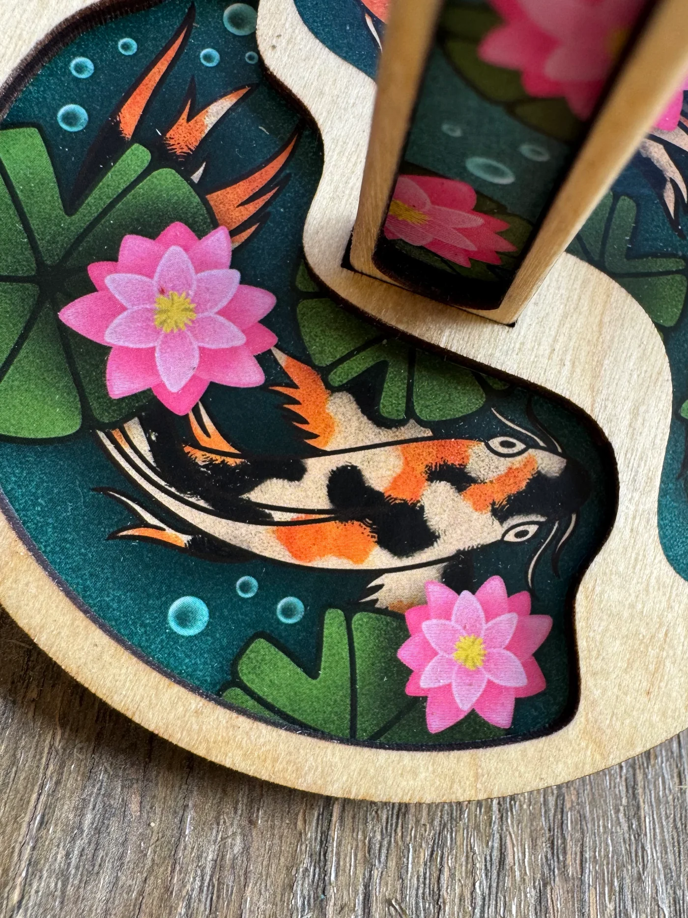 Lemonwood Yarn Minder - Flow