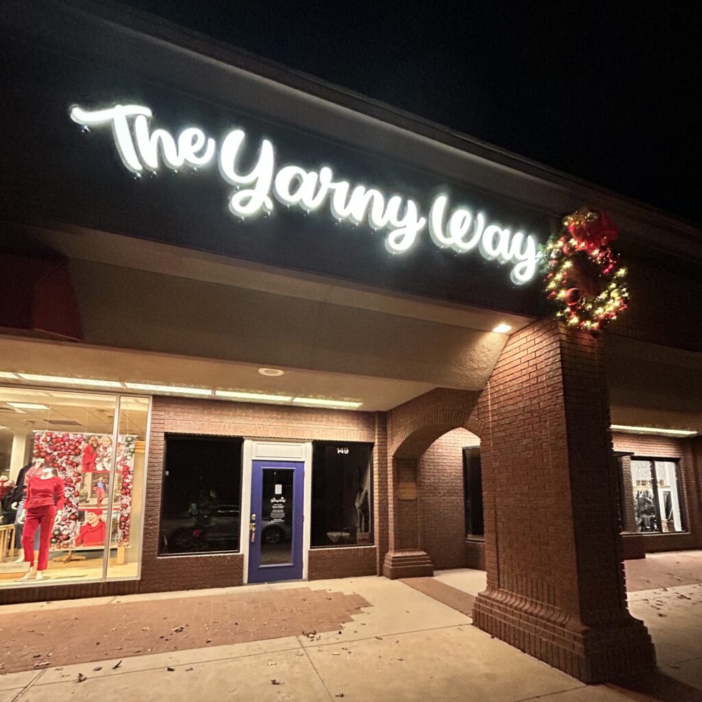 The Yarny Way at Kingsgate South - Festive Storefront