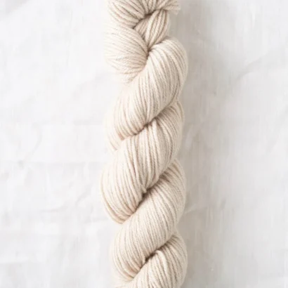 Quince & Co. Chickadee - Egret (Undyed yarn)