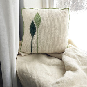 The Gemella Pillow Knitting Pattern by Linnea Ornstein