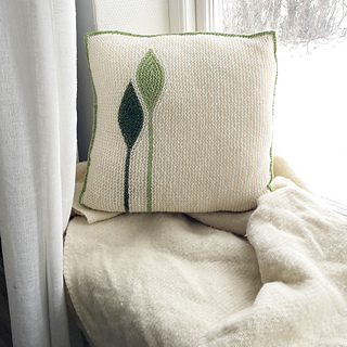 The Gemella Pillow Knitting Pattern by Linnea Ornstein