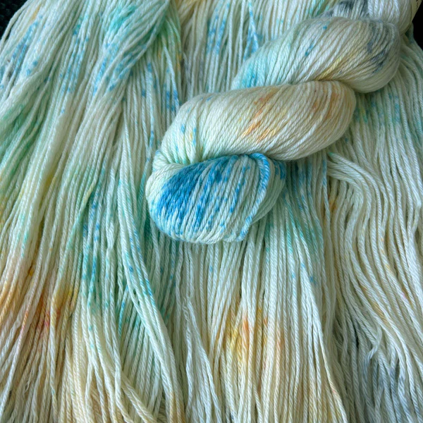 Lotus Yarns Handpainted Cashmere - Oro Viejo